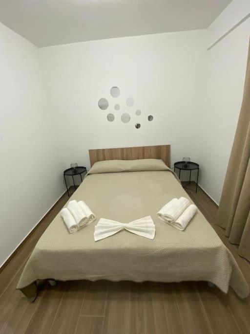 Goodluck Casa Vacanza Авола Екстериор снимка