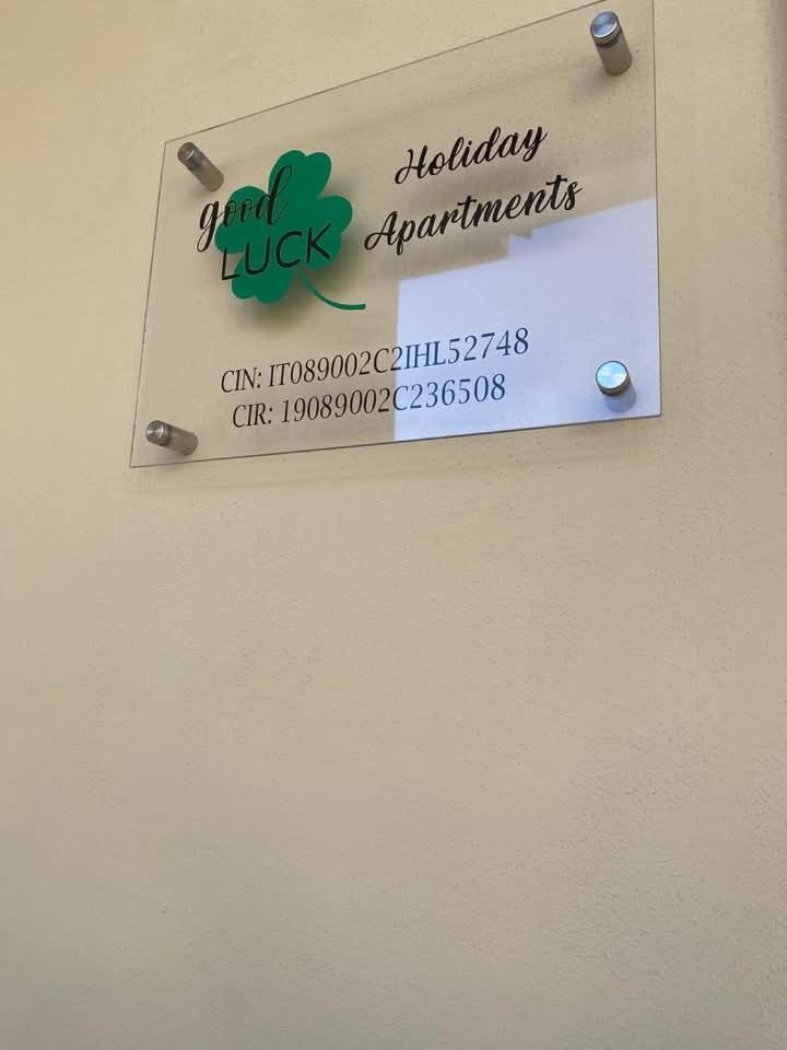 Goodluck Casa Vacanza Авола Екстериор снимка